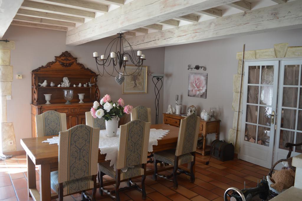 La Bastide Des Oliviers Bed & Breakfast Châteaurenard Room photo